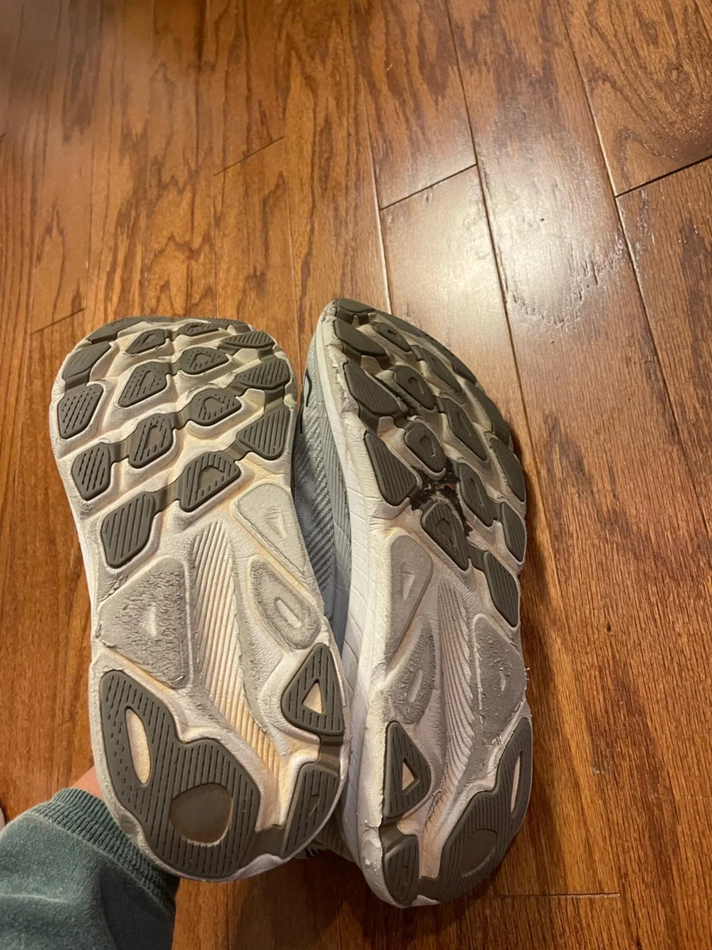 Hoka One One Clifton 9 Men’s Road Running Shoes Harbor Mist Gray Size 11.5